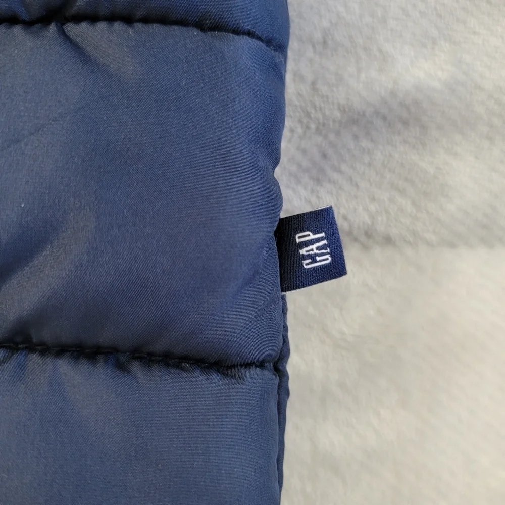 GAP Boys Navy Blue Puffer Vest Full Zip Water Resistant Cold Control Size 3